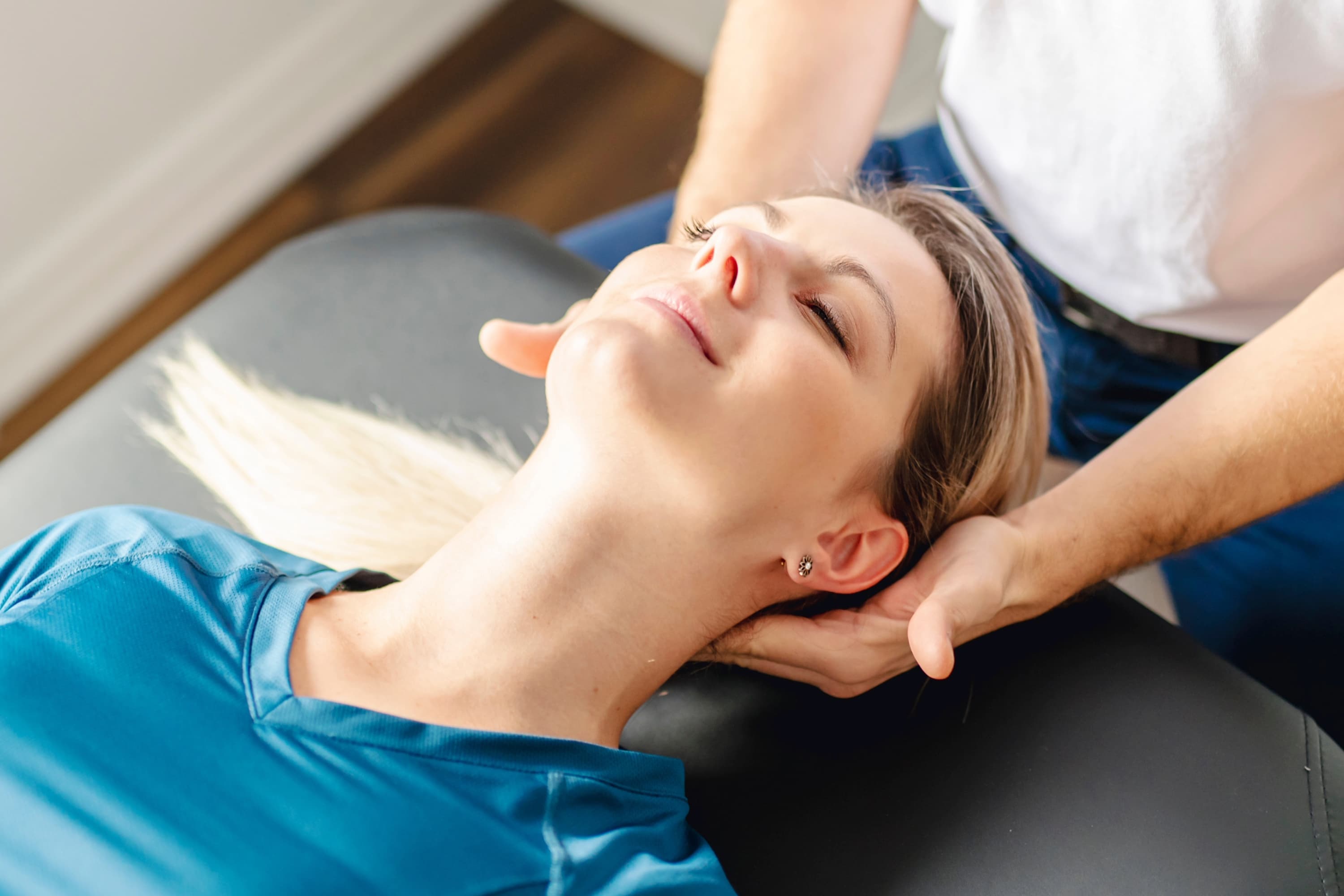 Trattamento fisioterapico per cervicale e dolore al collo